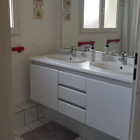 Bed & Breakfast Chez Laurence & Rv Vaureal