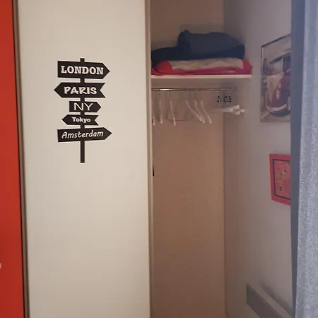 Chez Laurence & Rv 3* Vaureal